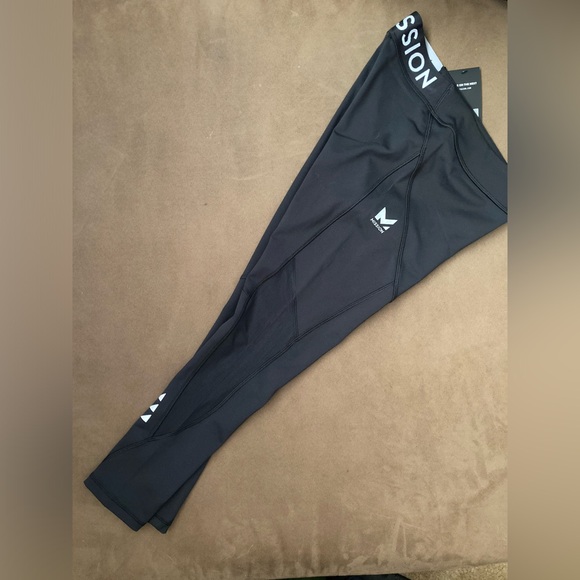 Mission Workout Leggings - Picture 4 of 5